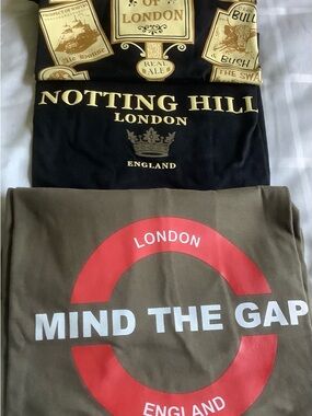 Landon’s Calling! 3 Men’s XXL London Themed T-Shirts-New!